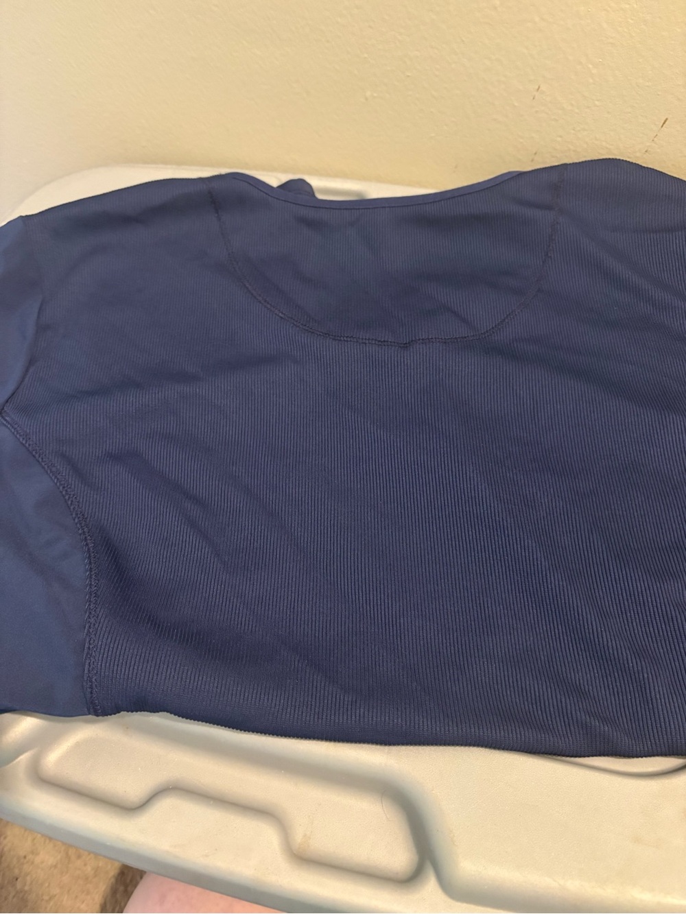 Cherokee Infinity Scrub Top - Picture 2 of 4